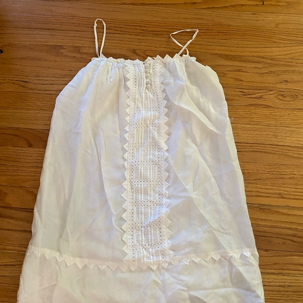 BCBGMaxAzria White Dress with Lace Detail